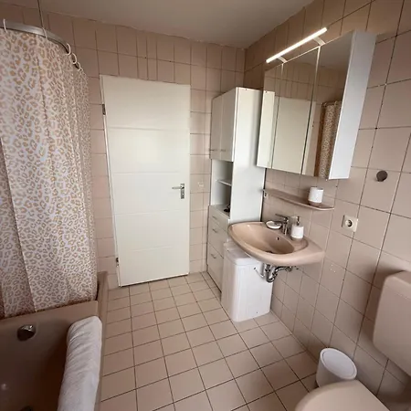 Apartamento Apisha 5 *