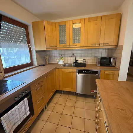 Apisha 5 Apartamento